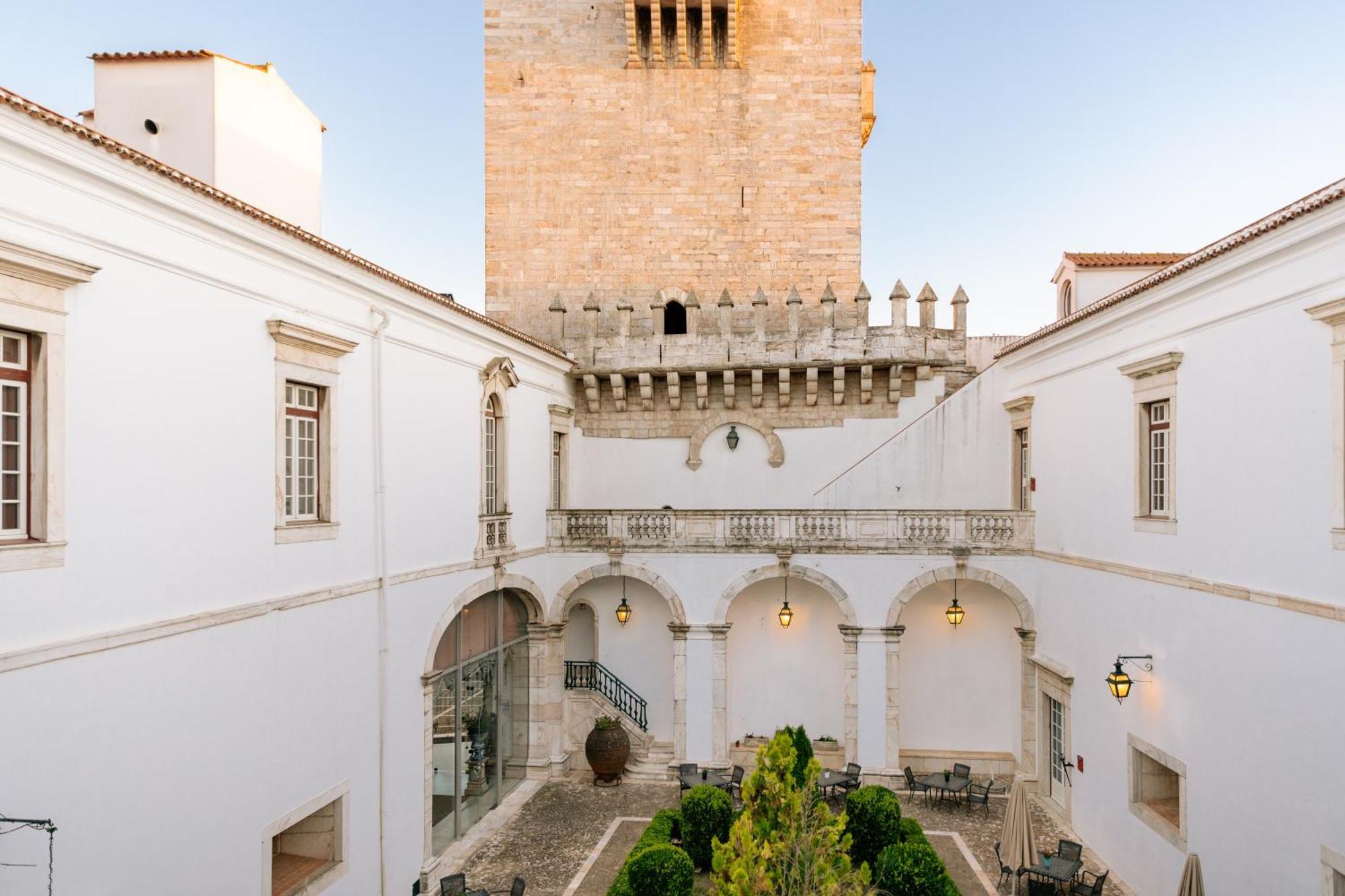 Pousada Castelo De אסטראמוז מראה חיצוני תמונה